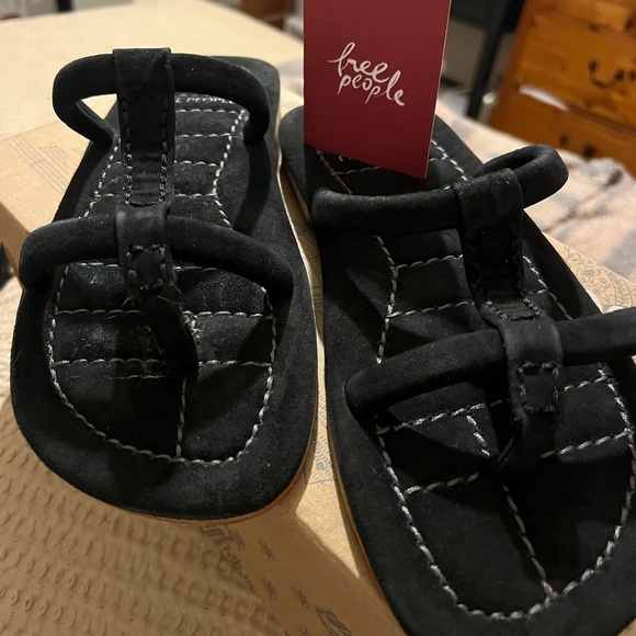Free People Sandals - Picture 2 of 5